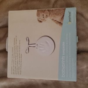 Baby handprint keepsake